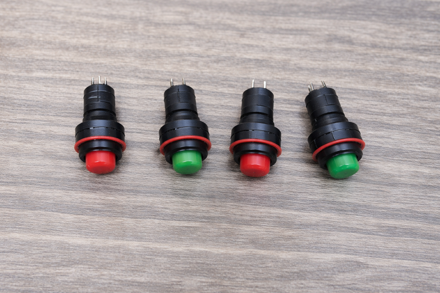 Công tắc 10mm nhựa thân dài