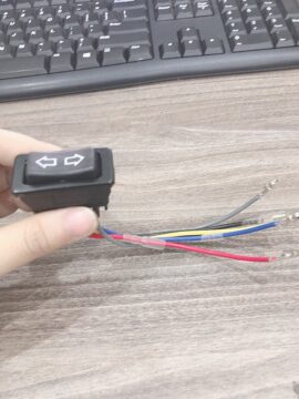 Công tắc Ford ghế ô tô