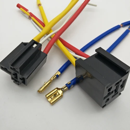 Ổ cắm chân rộng 80A, phích cắm rơle chân rộng lớn và thiết bị đầu cuối – giải pháp đấu nối chịu tải cao cho ô tô & xe khách