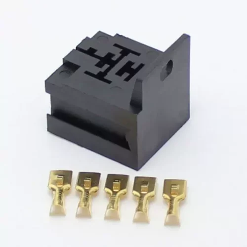 Phích cắm phía sau bằng nhựa 40A có ổ cắm rơle ô tô phía sau, được trang bị 5 đầu cuối 6,3MM, được trang bị thêm rơle