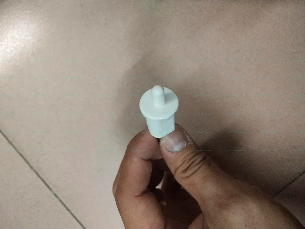 Công tắc tủ áo tròn có dây - Ảnh 5