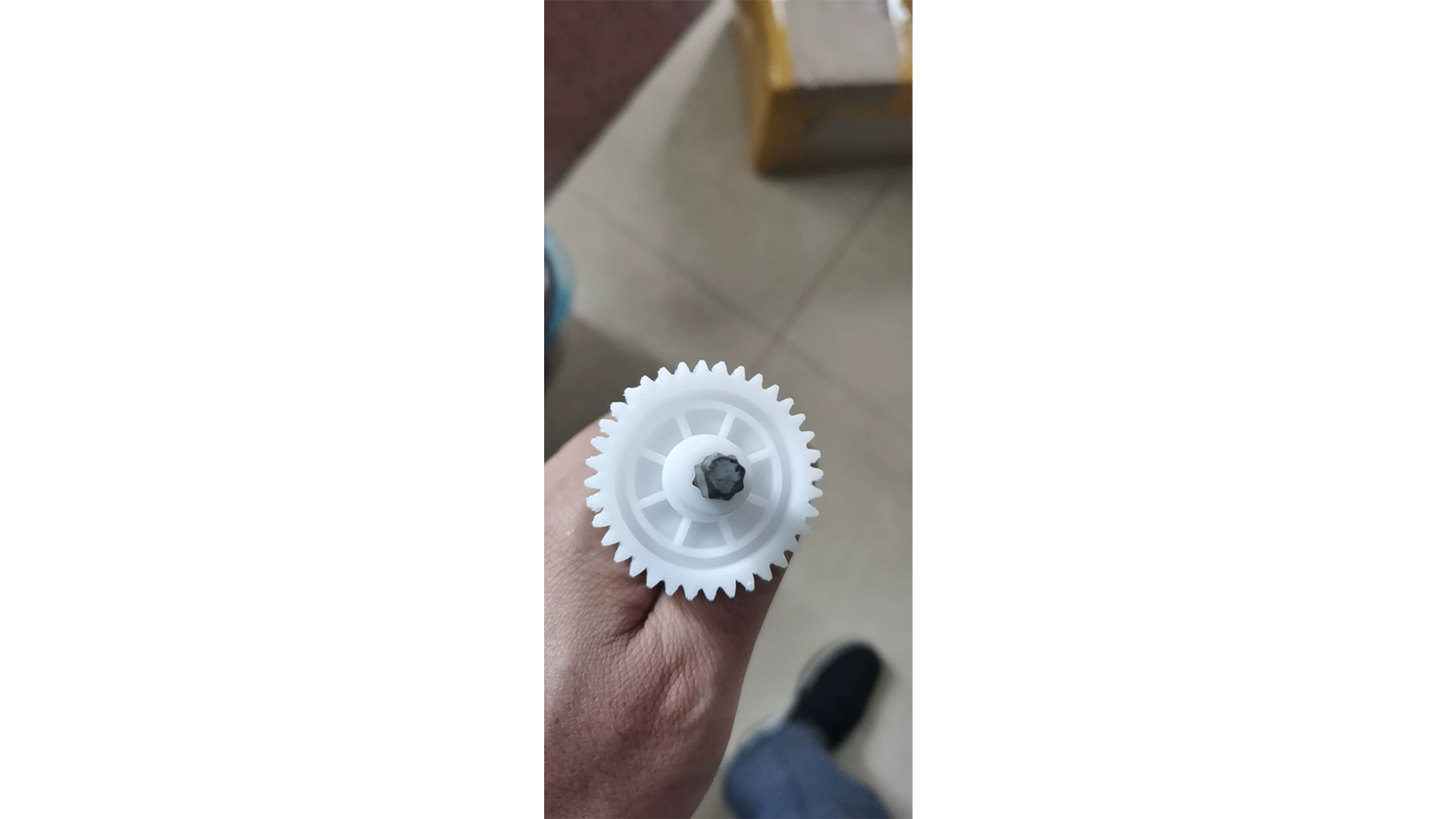 motor dieu chinh nga lung ghe